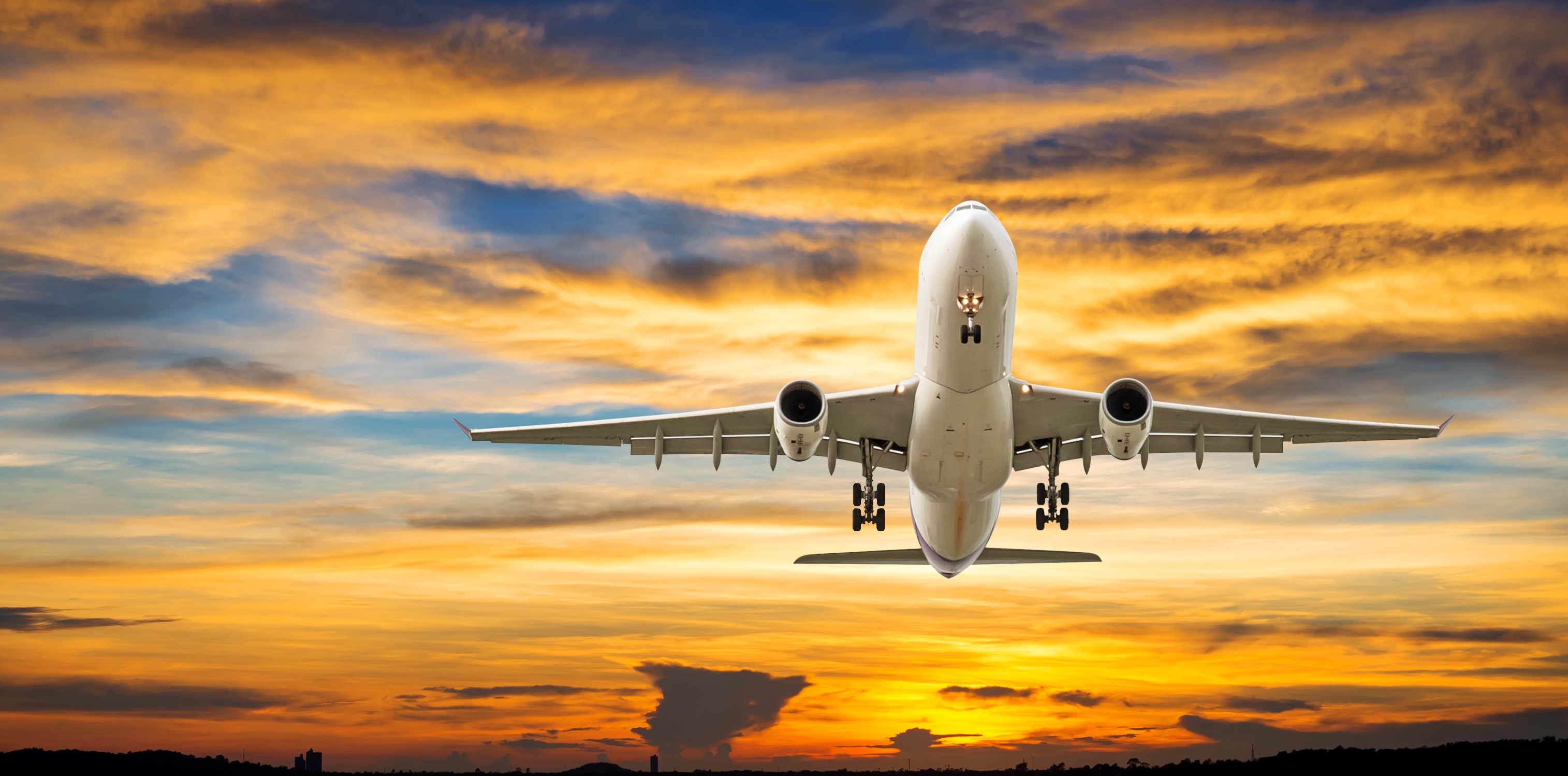 Encuentra vuelos baratos en MYAirline