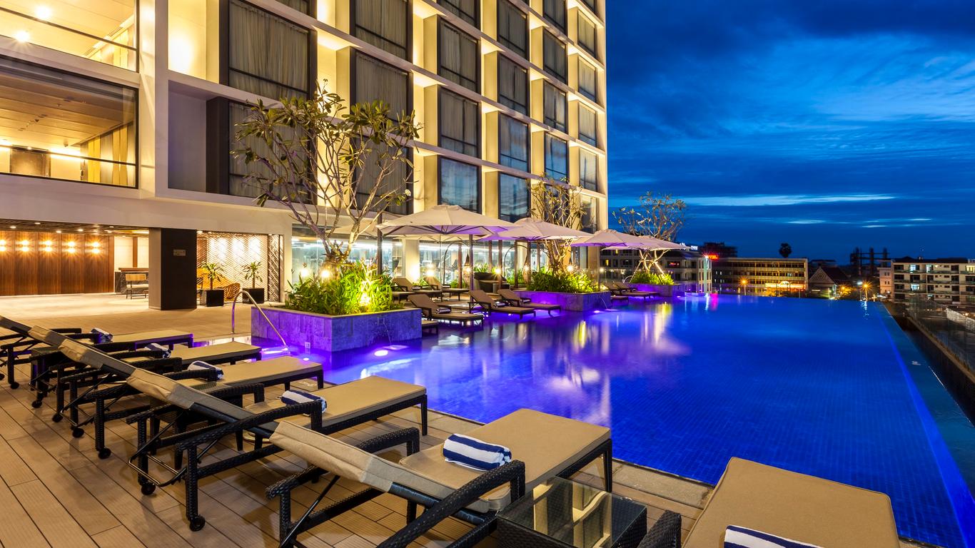 Crowne Plaza Vientiane