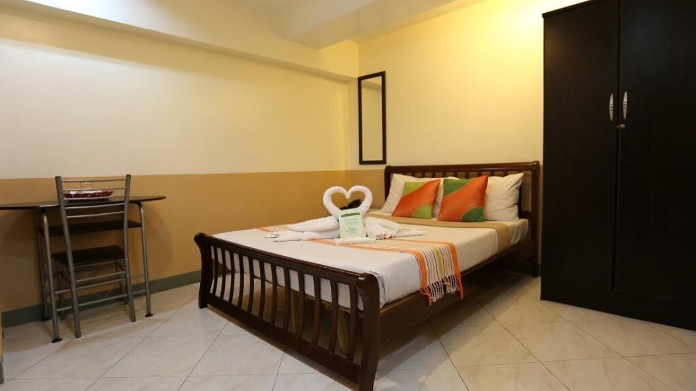 Roger's Place Hotel