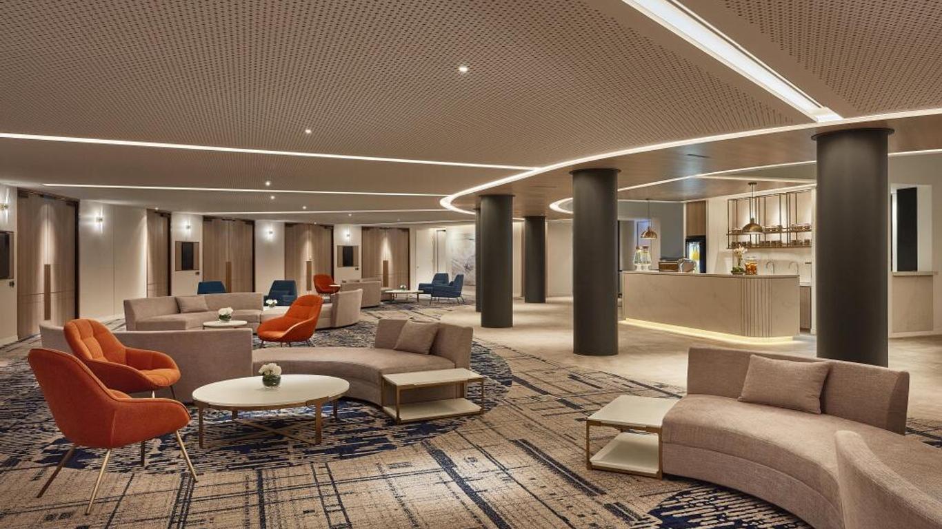 Crowne Plaza Melbourne
