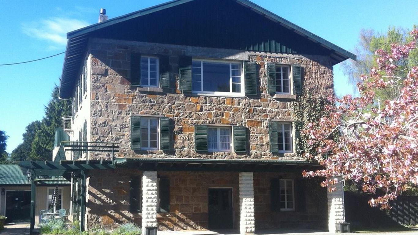 The Mill House