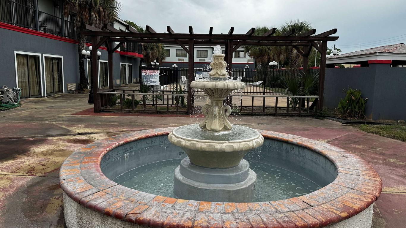 Baymont by Wyndham Houston North